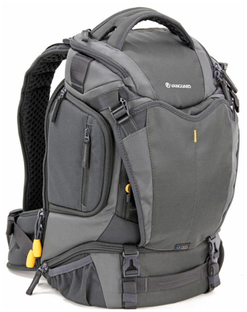 Best Travel Camera Backpacks: Top Picks for Photographers on the Go | Skylum Blog(16)