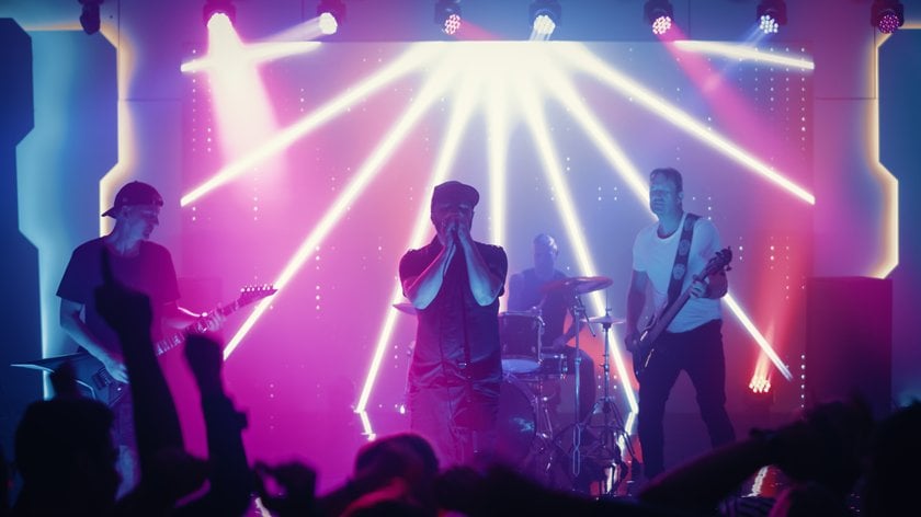 Concert Photography: Tips For Getting a Pro Photos | Skylum Blog(3)