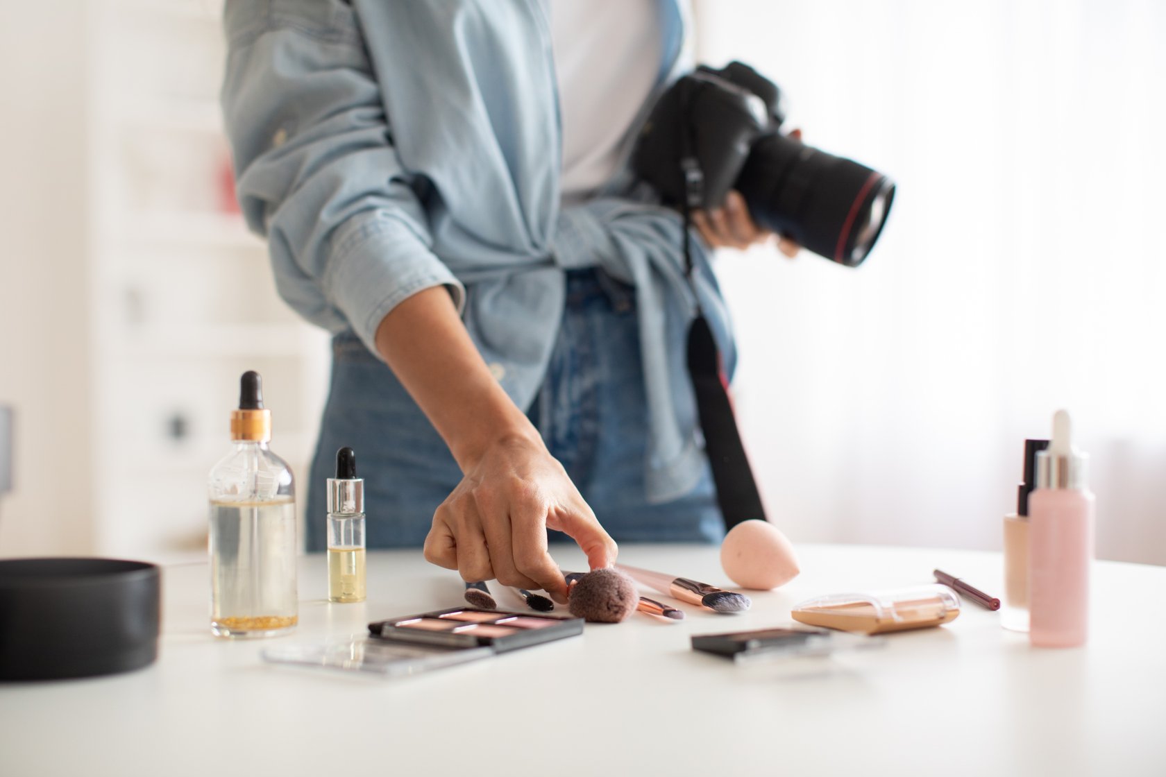 Lightbox Photography: Elevate Your Product Images Using a Light