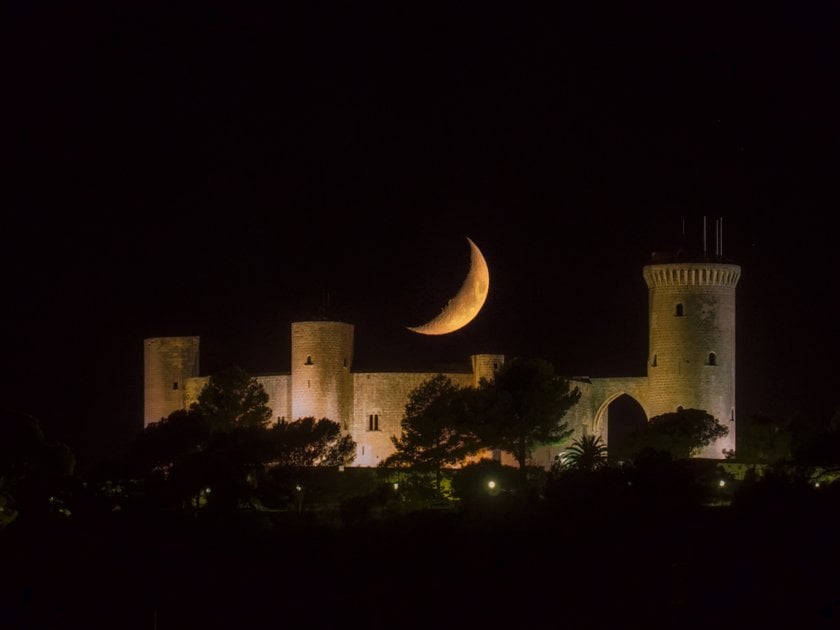 Capturando la Magia: Una Guía para Planificar y Fotografiar de la Salida de la Luna | Skylum Blog(3)