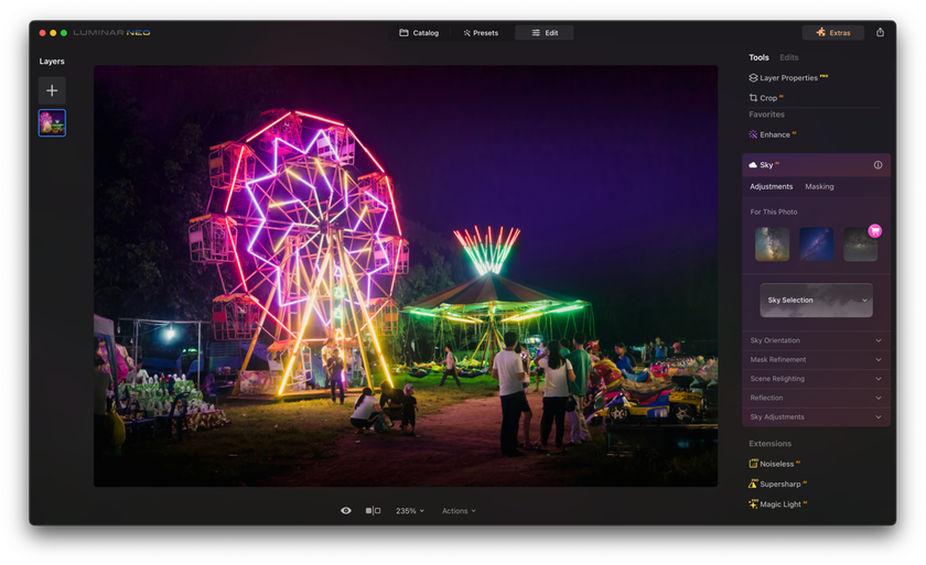 Neon Light Photography: A Vibrant World of Colors | Skylum Blog(6)