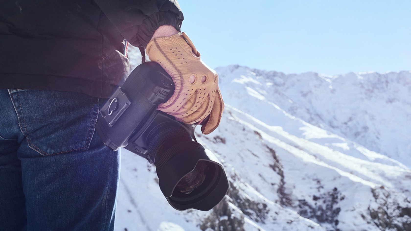 Best Gloves For Photographers: The Weather Won't Be A Problem I Skylum