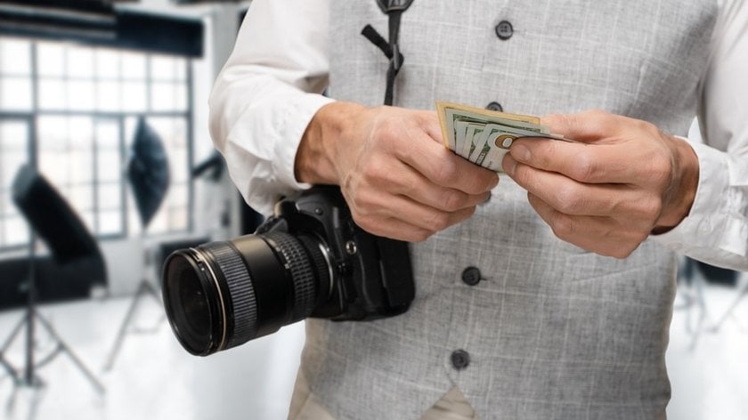 How Much Do Wildlife Photographers Get Paid: The Revenue Spectrum I Skylum | Skylum Blog(2)