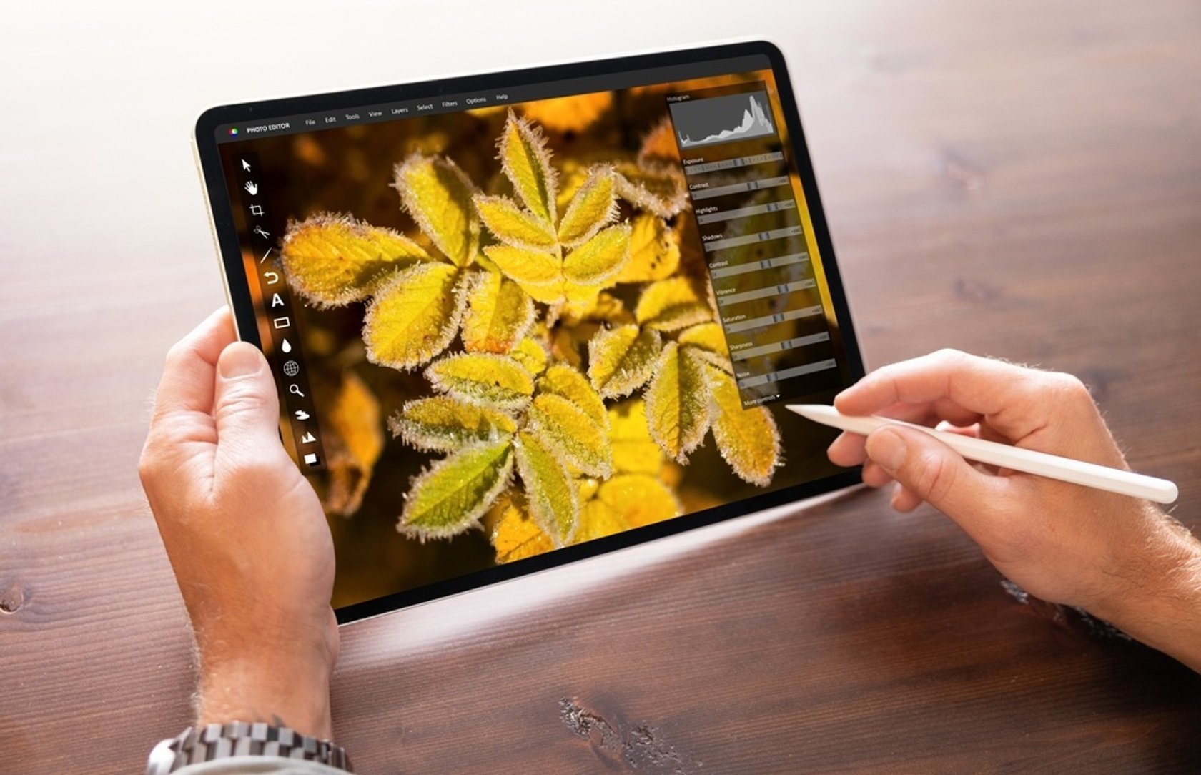 Best Graphics Tablet For Photo Editing Best Tablet For Editing Photos: Ultimate List | Skylum Blog