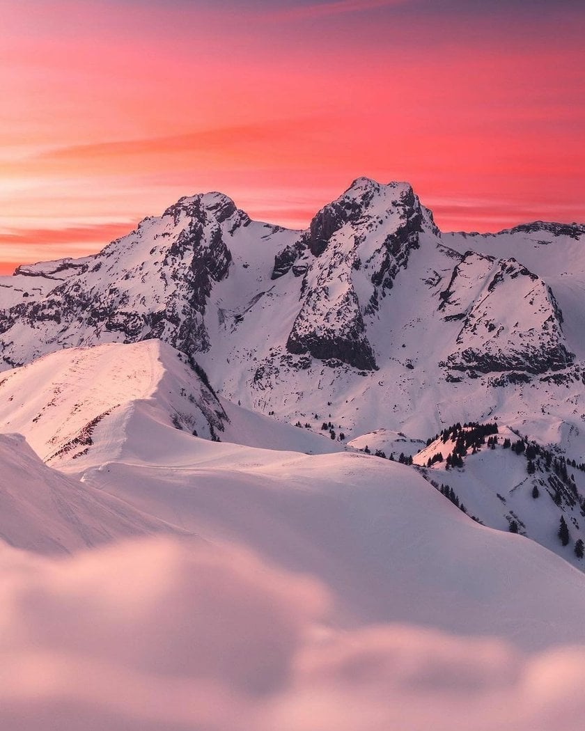 Exploring France's alpine beauty: 10 photo-worthy hiking spots  | Skylum Blog(8)