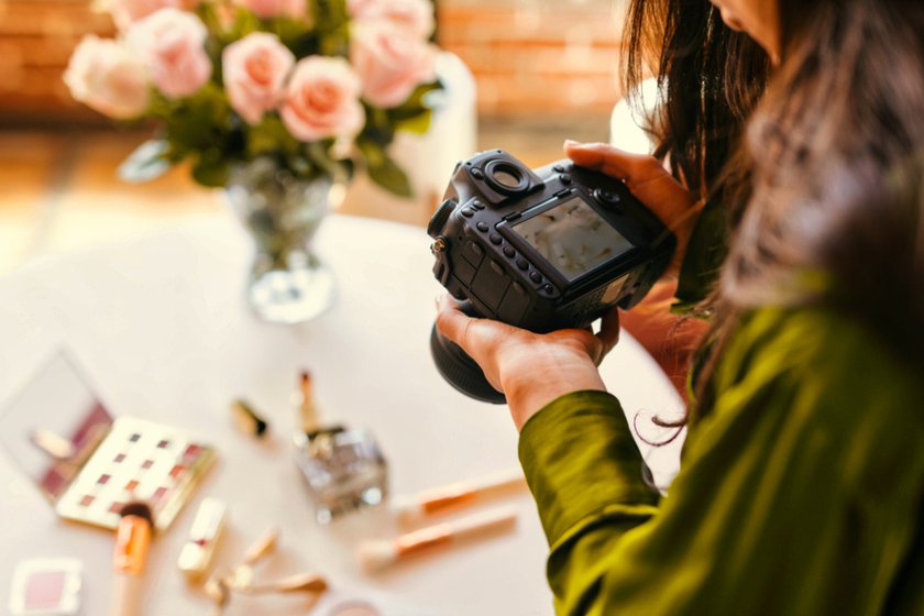 A Closer Look At The Different Types Of Photographers And Their Craft | Skylum Blog(6)