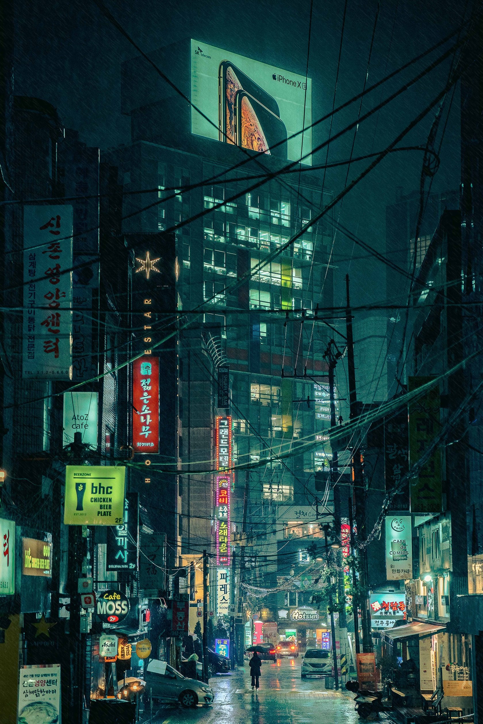 Exploring The Cyberpunk Aesthetic In Photography | Skylum Blog, image size:1680x2520
