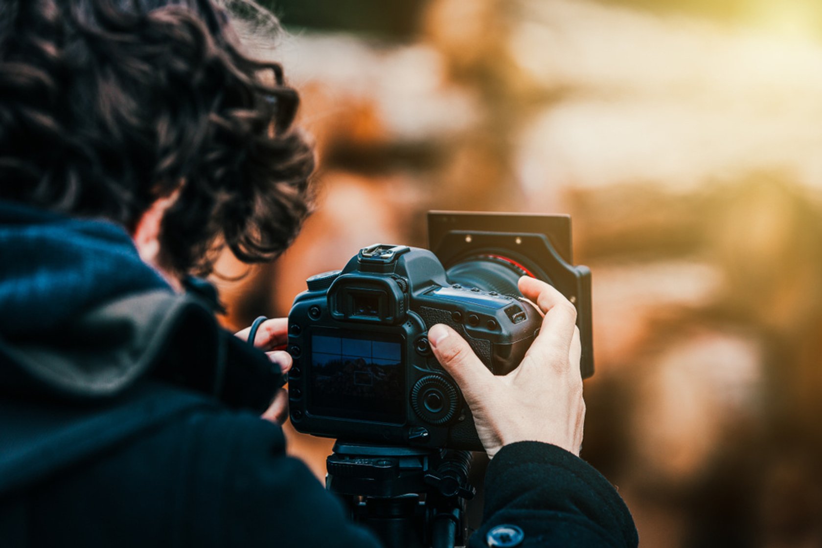 Best Camera For Solo Travel & Camera Gear | Skylum Blog