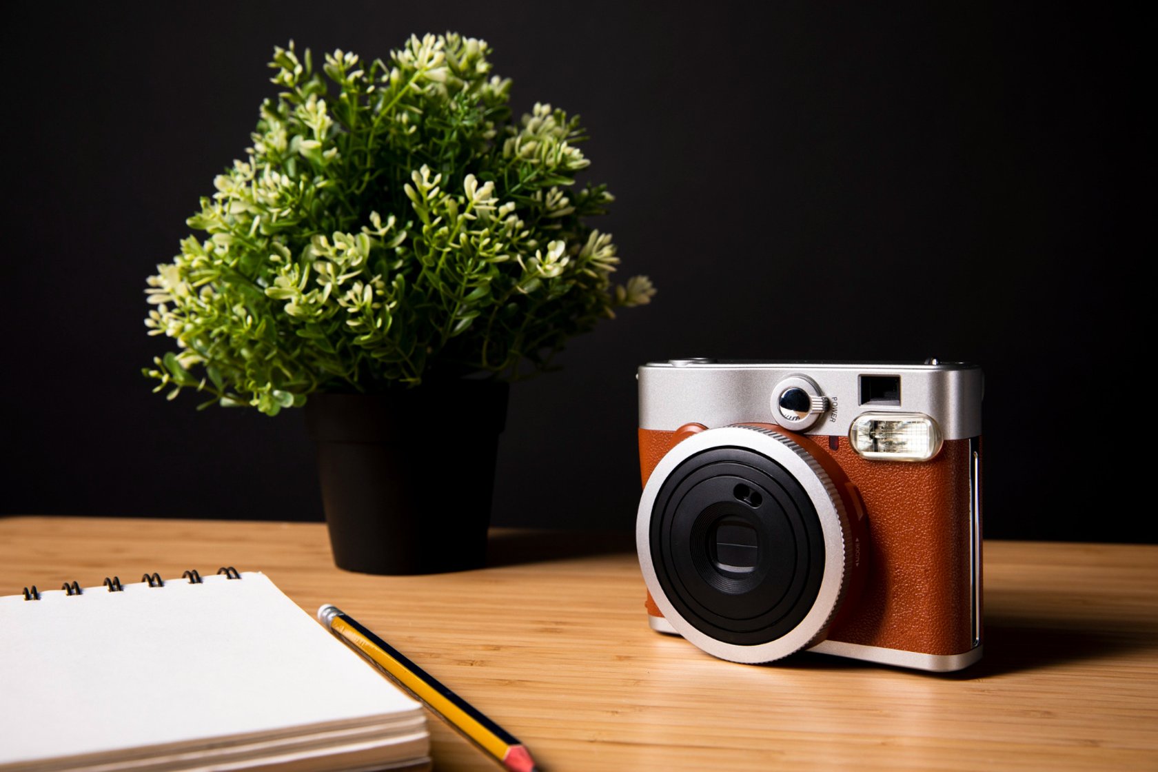 Instant Camera - Instax Mini 12 Fujifilm - SEIK, image size:1680x1120