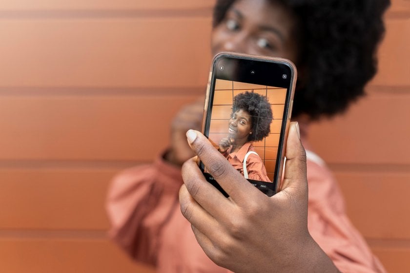 Celebrate National Selfie Day 2024 in Style: Snap, Edit, Share! | Skylum Blog(11)