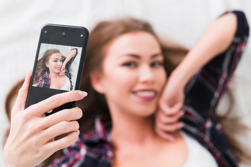 Celebrate National Selfie Day 2024 in Style: Snap, Edit, Share! | Skylum Blog(16)