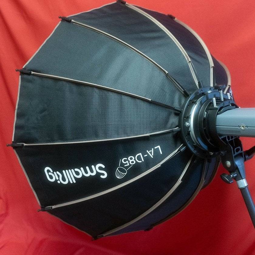 Softbox vs Umbrella: Which One Should You Use | Skylum Blog(2)