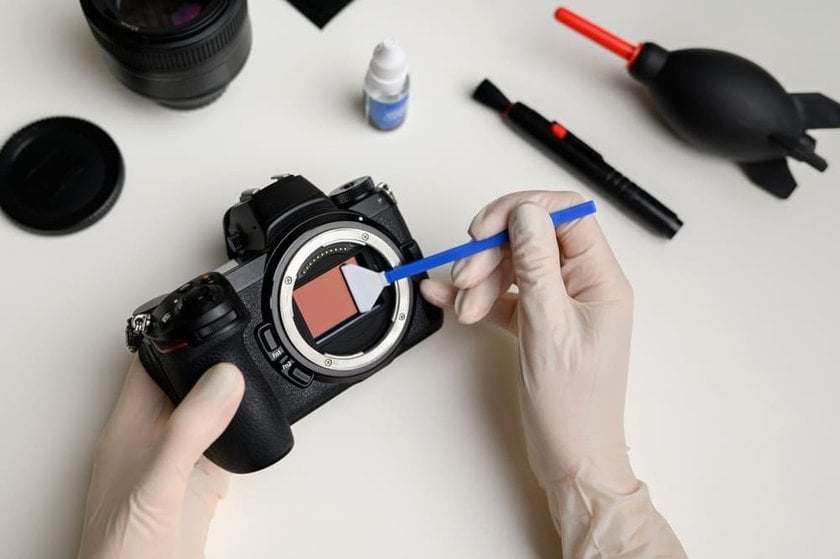 How To Clean Sensor On Camera: Essential Tips | Skylum Blog(9)