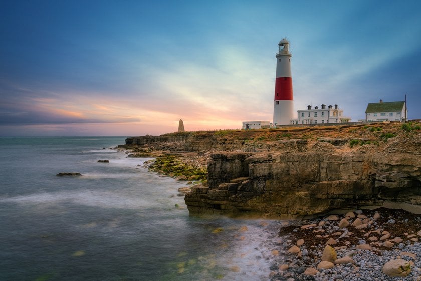 View of the Lighthouse by the Sea | Skylum Blog