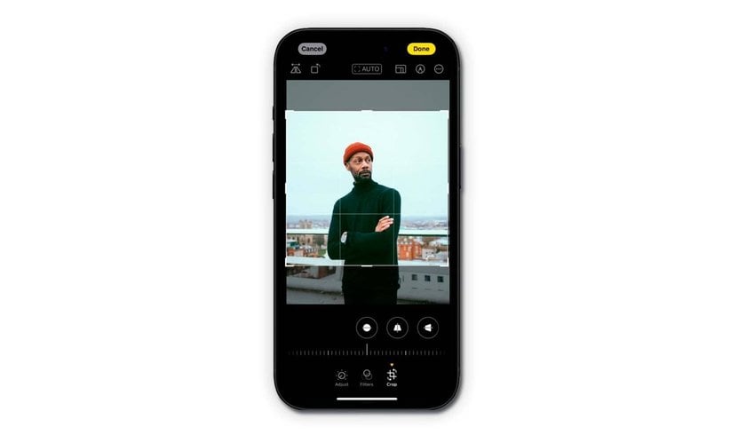 How to Crop and Straighten Photos on an iPhone | Skylum Blog