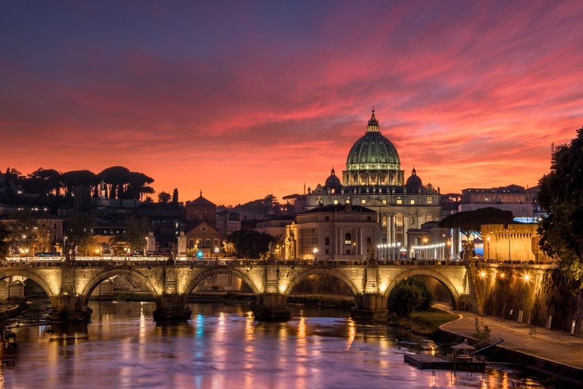 Top 20 Iconic & Hidden Places to Visit in Rome | Skylum Blog(4)