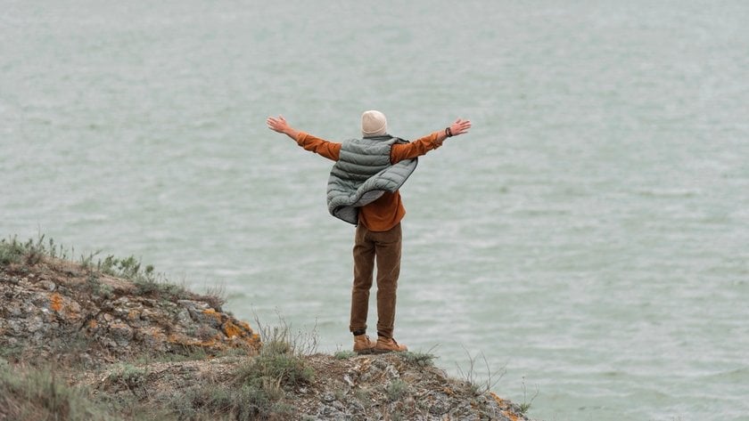 How To Make A Photo Wider: Stretch Without Quality Loss Image7