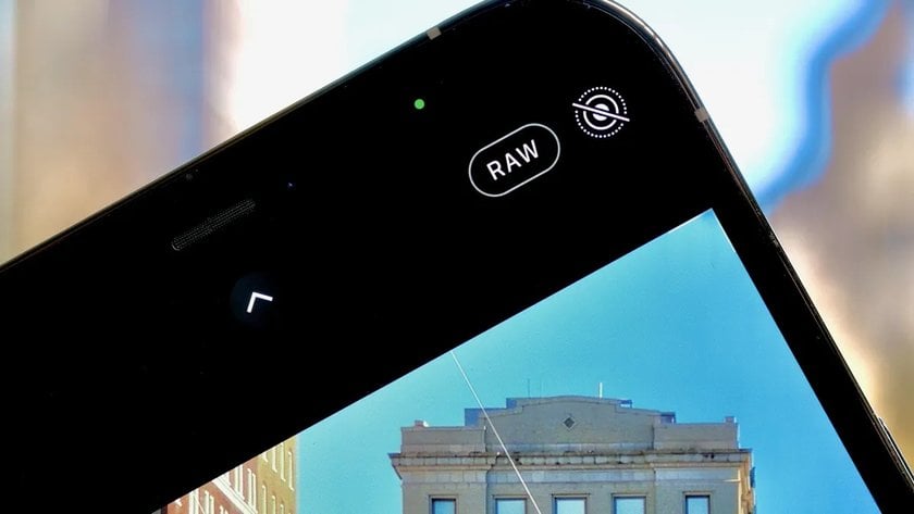 Shooting RAW Photos on iPhone: How to Guide | Skylum Blog(3)