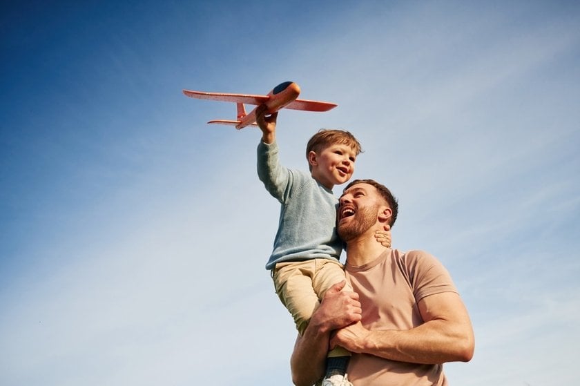 Creative Large Family Portrait Ideas | Skylum Blog(8)