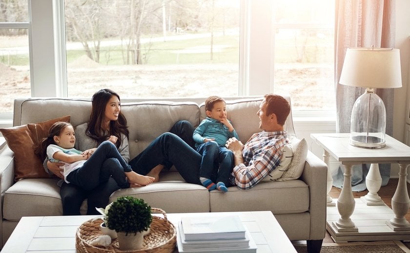 Creative Large Family Portrait Ideas | Skylum Blog(7)