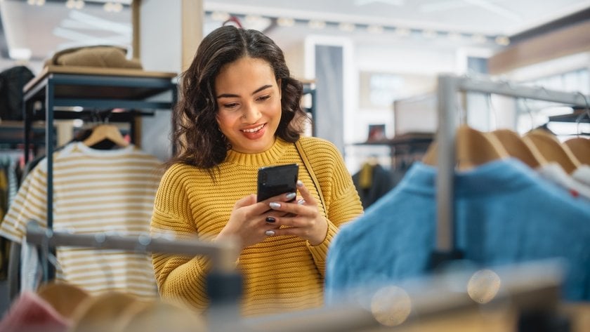 Best Photo Editors For Clothing Business Growth | Skylum Blog(4)