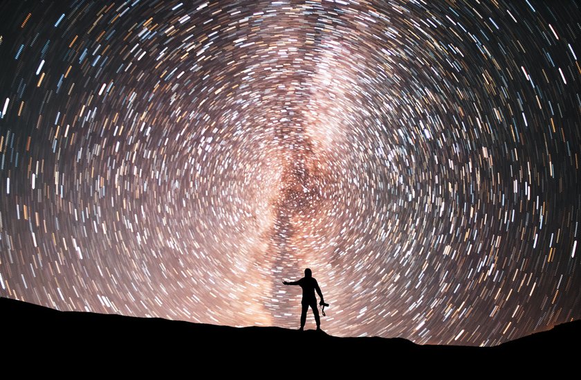 Star Trails Photography: Guide to Stellar Scenes | Skylum Blog(6)