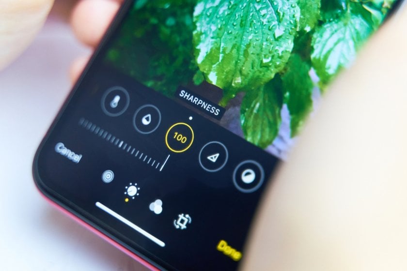 Enhance photos on iPhone | Skylum How To