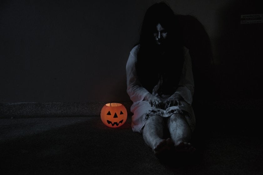 Pumpkin Head Photo Ideas For Wild & Creative Shots | Skylum Blog(7)