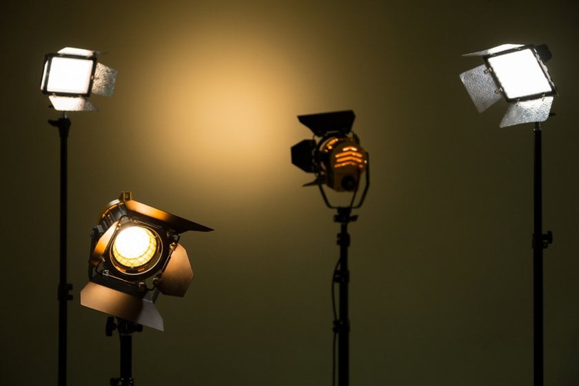 Lighting setups in the studio | Skylum Blog