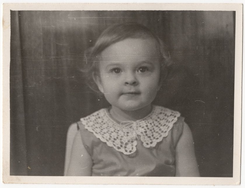 An old photo of a girl before editing | Skylum Blog