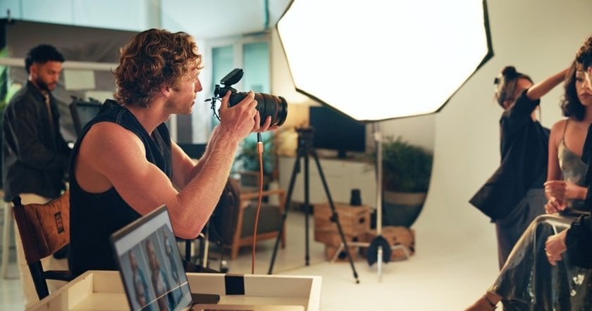 The team at the photo studio | Skylum Blog