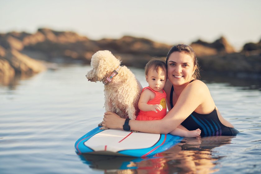 20 Sweet Mom and Daughter Photoshoot Ideas | Skylum Blog(8)