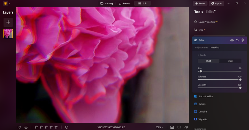 Chromatic Aberration: What It Is and How to Fix It Easily | Skylum Blog(4)