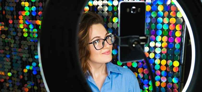 Best Ring Light of 2025: 5 High Quality Ring Lights | Skylum Blog(16)