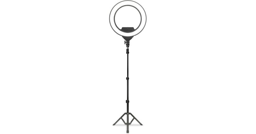 Best Ring Light of 2025: 5 High Quality Ring Lights | Skylum Blog(8)