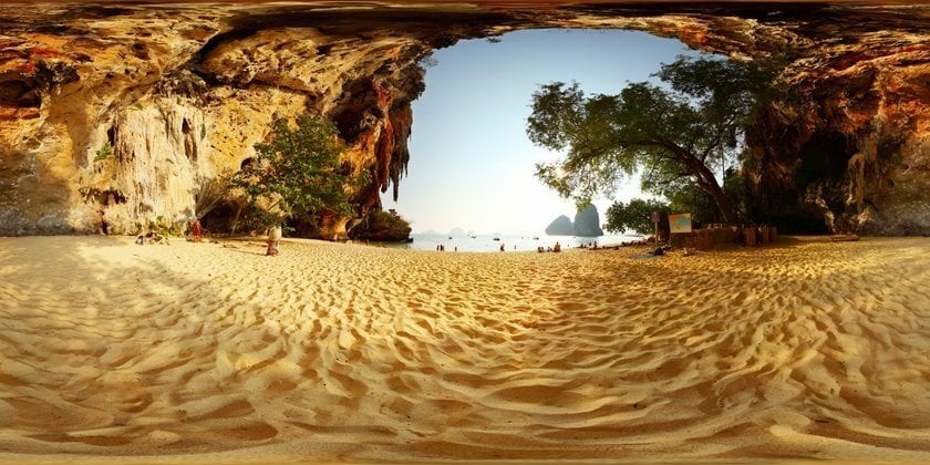 360-Degree Photo of a Beach | Skylum Blog