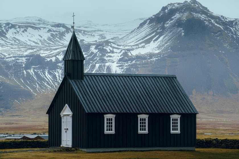 Budir Black Church, Iceland | Skylum Blog