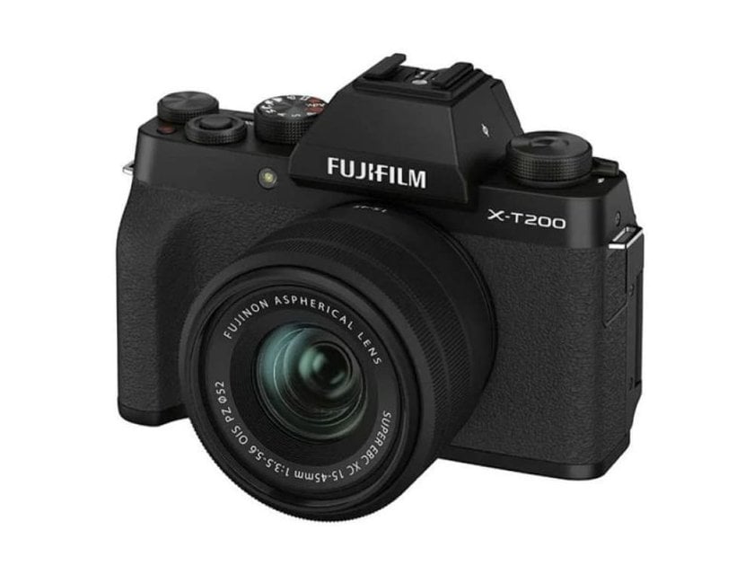 Photo of the Fujifilm X-T200 Camera | Skylum Blog