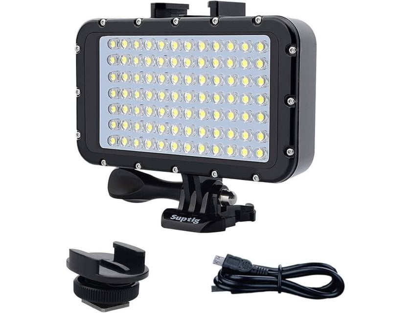 Suptig Video Lighting Flashlight | Skylum Blog