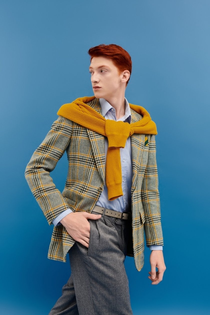What To Wear For A Photoshoot: Best Outfit Styles | Skylum Blog(57)