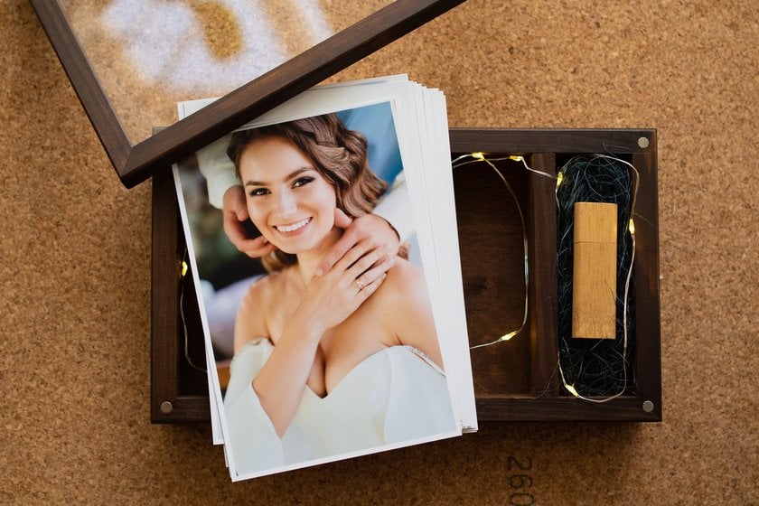 What To Ask Wedding Photographer: Essential 25 Questions List | Skylum Blog(8)
