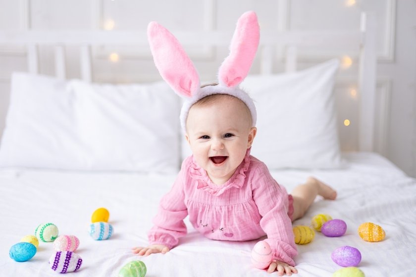 Baby Easter Photoshoot Ideas To Celebrate A Hoppy Spring | Skylum Blog(3)