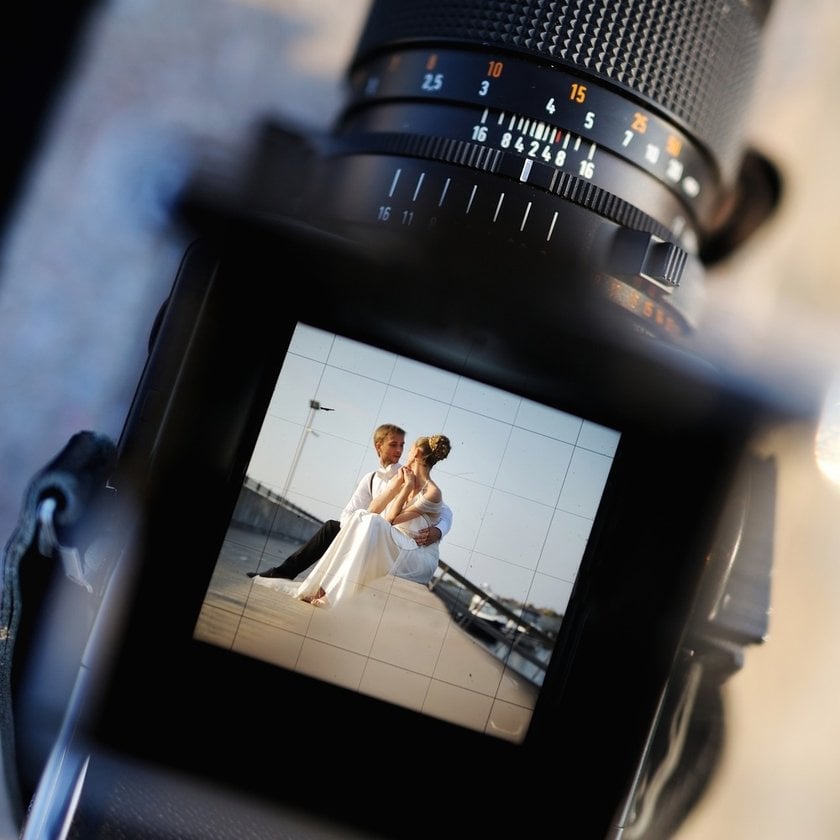 Zoom Lens Vs Prime Lens: Photographer's Guide To Choosing The Right Tool | Skylum Blog(6)
