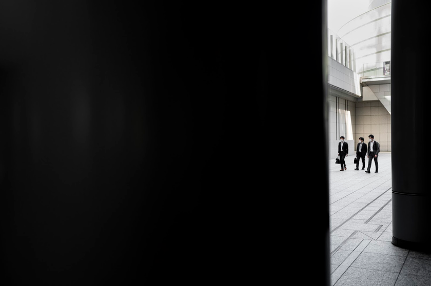 The Rule of Odds in Photography: How to Create Balanced Compositions | Skylum Blog(7)