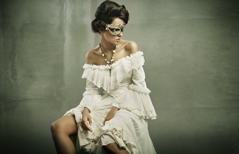 Fine Art Portrait Photography: 9 Timeless Ideas | Skylum Blog(5)