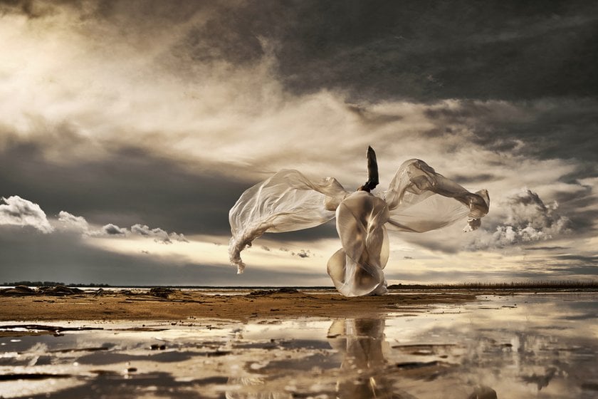 Fine Art Portrait Photography: 9 Timeless Ideas | Skylum Blog(13)