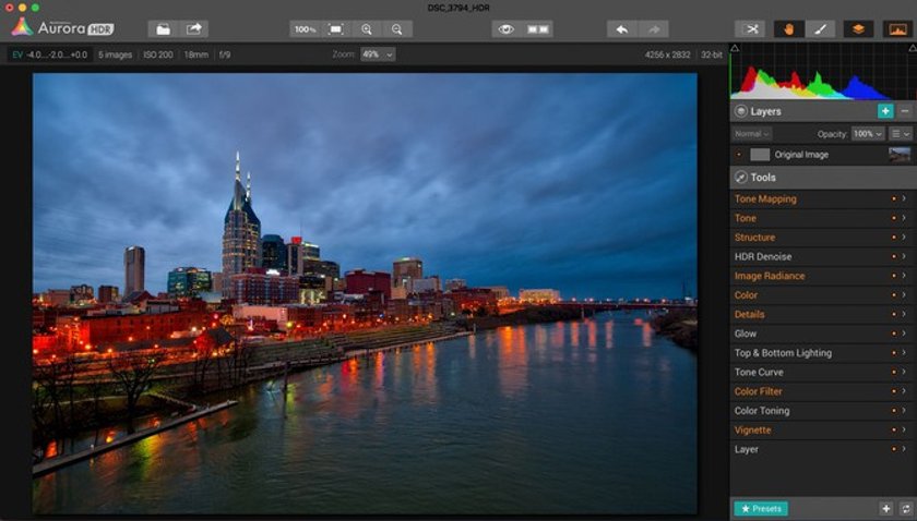 Secrets of Blue Hour Cityscapes revealed: a step-by-step-guide | Skylum Blog(6)