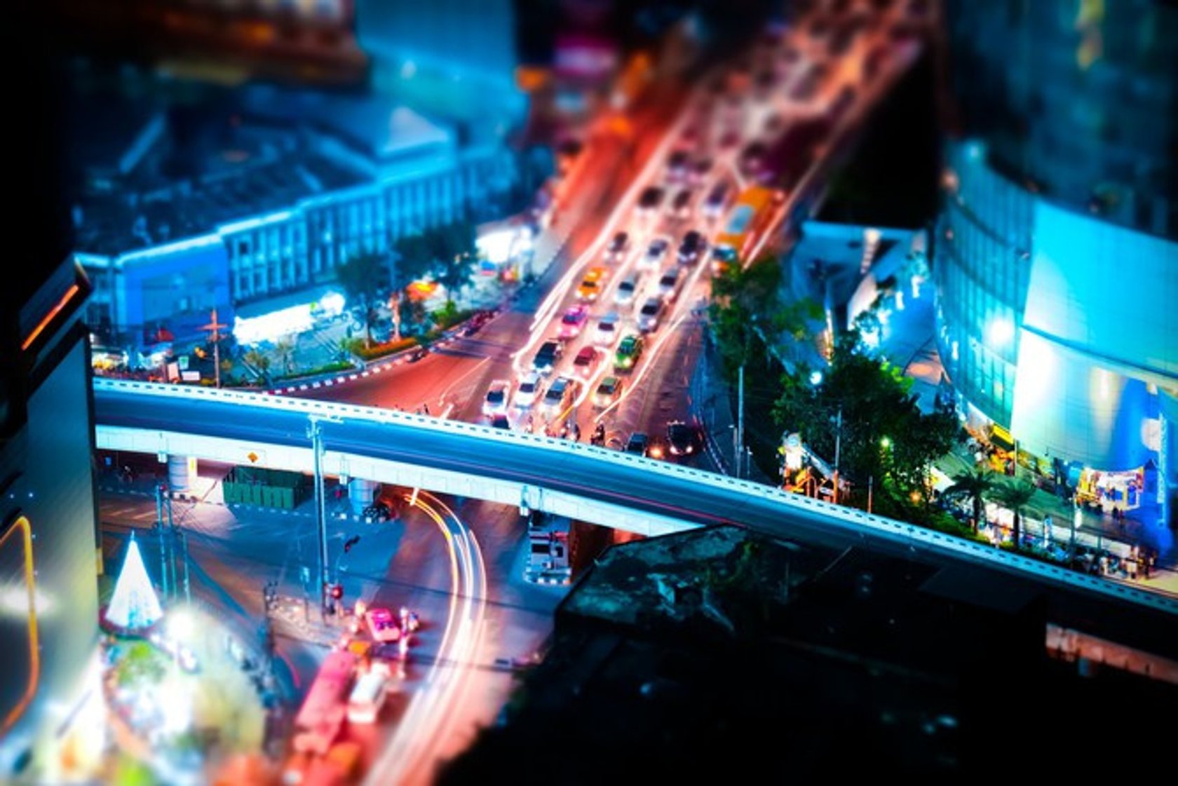 Tilt Shift Photography Tutorial (PERFECT for Amateur Photographers)