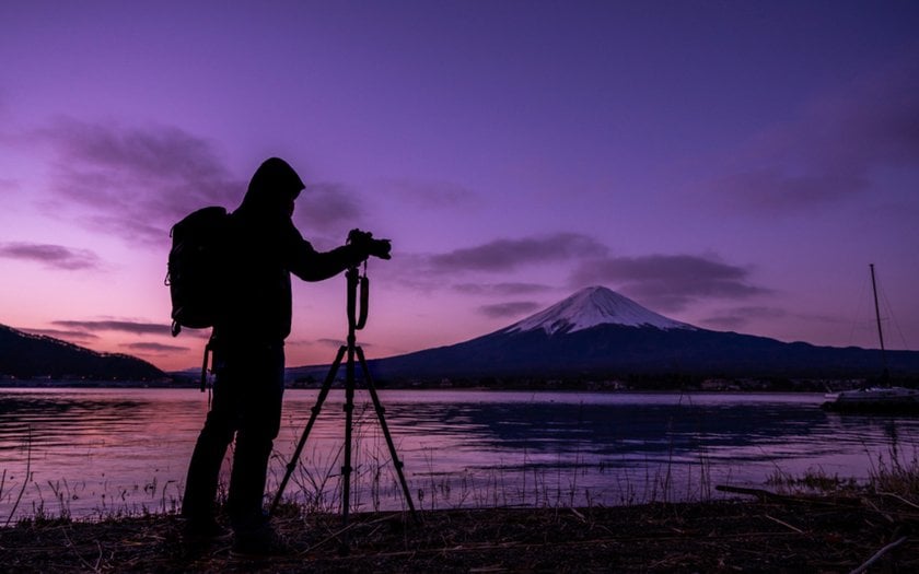 Night photo of the mountain | Skylum Blog