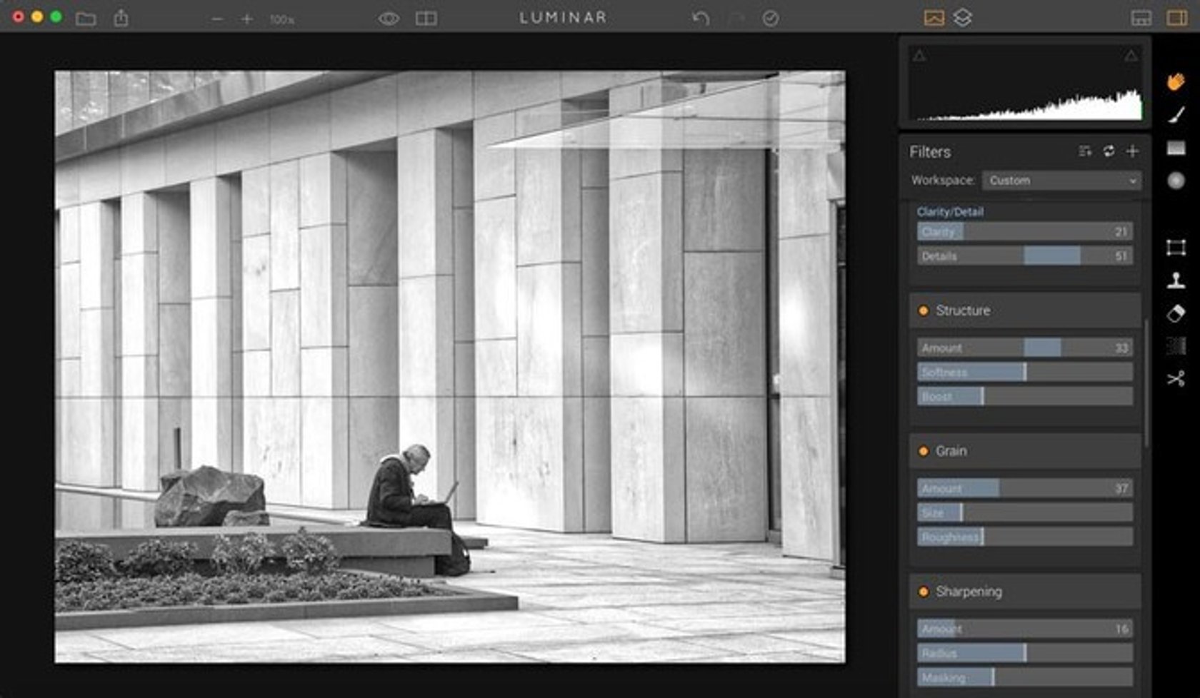 How to make a picture black and white image3